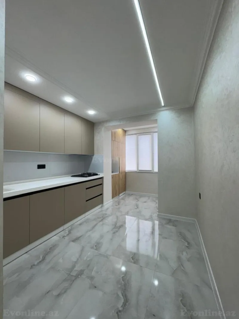 Satılır 3 otaqlı Mənzil Köhnə tikili 85 m² Həzi Aslanov m.