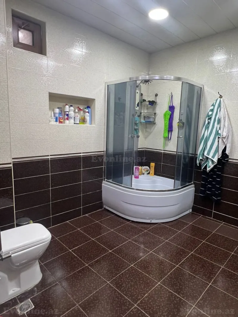 Satılır 7 otaqlı Həyət evi 298 m² Azadlıq prospekti m. - şəkil 12