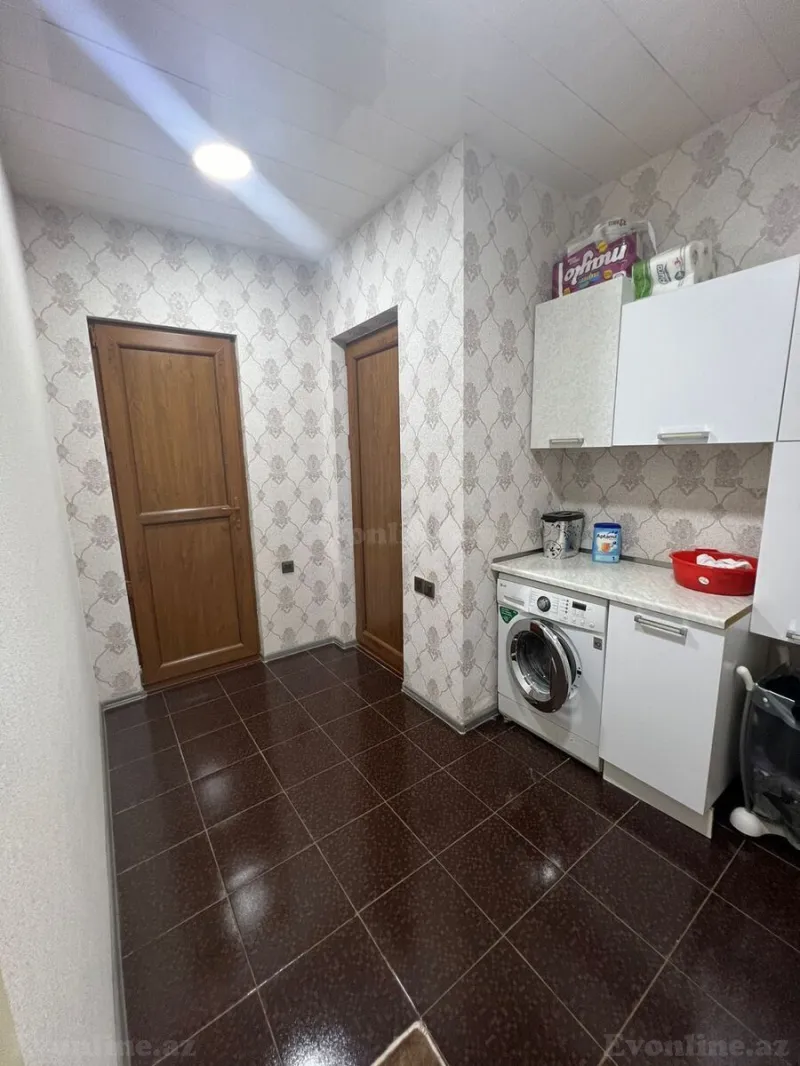 Satılır 7 otaqlı Həyət evi 298 m² Azadlıq prospekti m. - şəkil 15