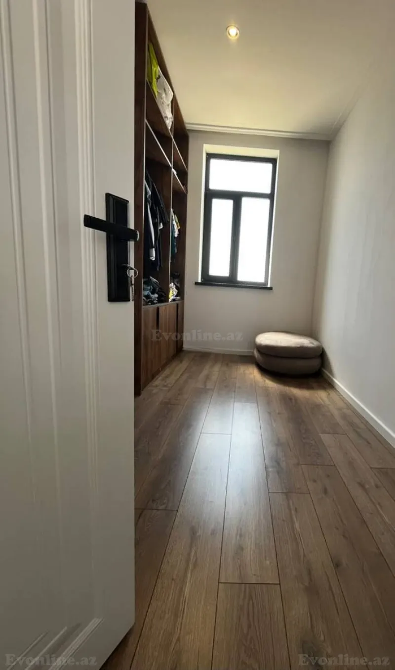 Satılır 7 otaqlı Həyət evi 250 m² Səbail r. - şəkil 8