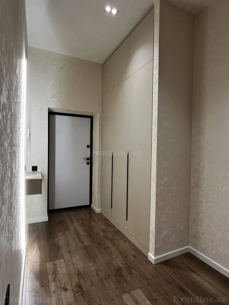 Satılır 7 otaqlı Həyət evi 250 m² Səbail r. - şəkil 13