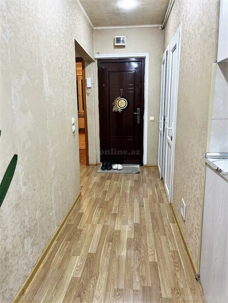 Satılır 2 otaqlı Mənzil Köhnə tikili 70 m² İnşaatçılar m. - şəkil 11
