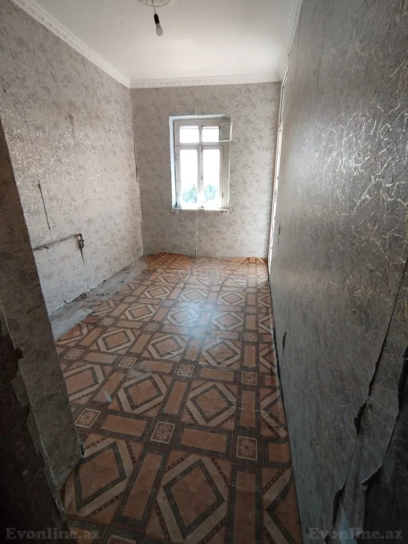 Satılır 3 otaqlı Mənzil Köhnə tikili 70 m² Sumqayıt - şəkil 2