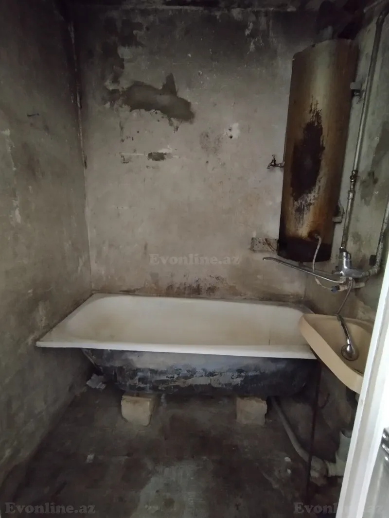 Satılır 3 otaqlı Mənzil Köhnə tikili 70 m² Sumqayıt - şəkil 7