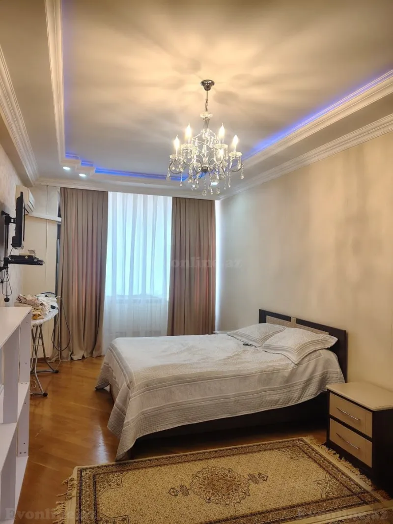 Satılır 4 otaqlı Mənzil Yeni tikili 155 m² 28 May m. - şəkil 5