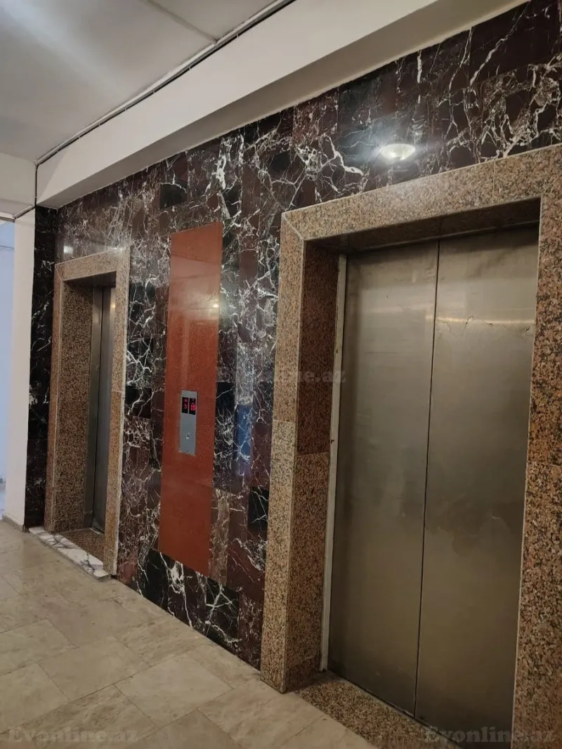 Satılır 4 otaqlı Mənzil Yeni tikili 155 m² 28 May m. - şəkil 10