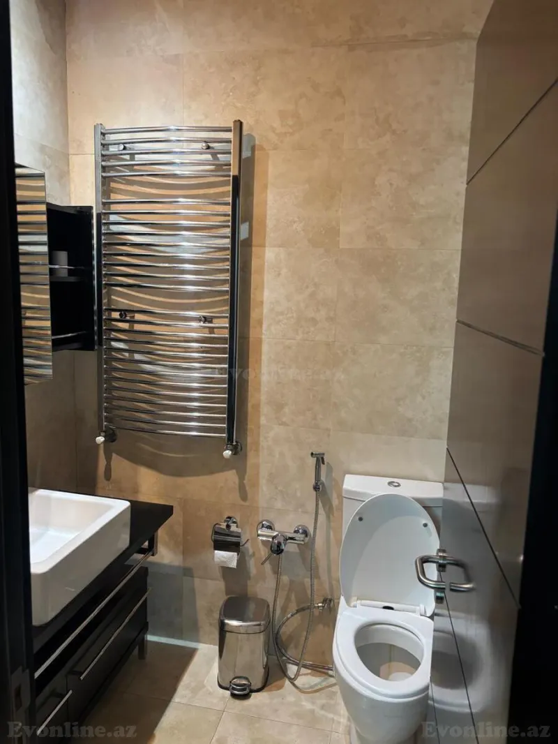 Kirayə verilir 4 otaqlı Mənzil Yeni tikili 195 m² Yasamal r. - şəkil 11