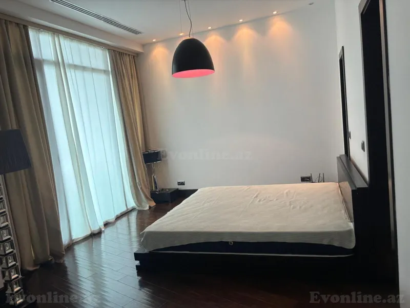 Kirayə verilir 4 otaqlı Mənzil Yeni tikili 195 m² Yasamal r. - şəkil 13