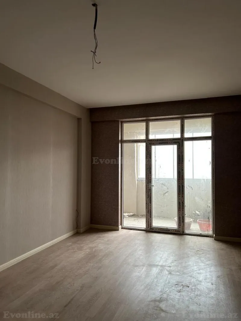 4 otaqlı Mənzil 170.7 m² 20 Yanvar m. Satılır