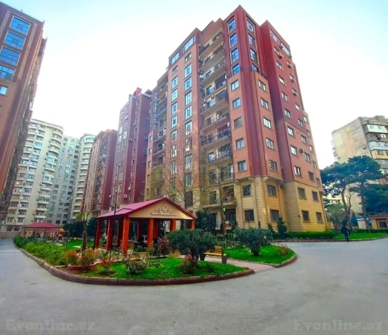3 otaqlı Mənzil 165 m² Gənclik m. Satılır