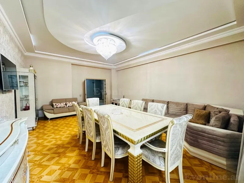 Satılır 3 otaqlı Mənzil Yeni tikili 165 m² Gənclik m. - şəkil 2