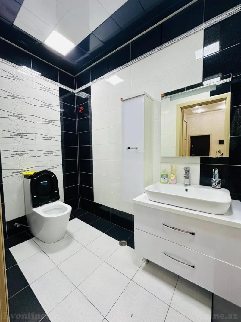 Satılır 3 otaqlı Mənzil Yeni tikili 165 m² Gənclik m. - şəkil 14