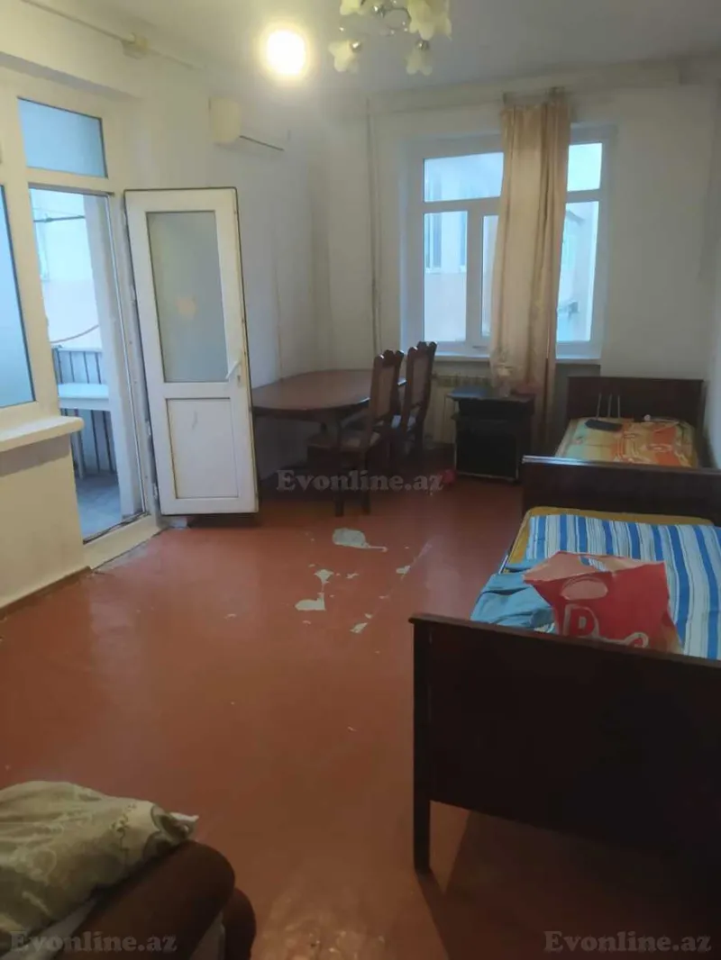 Kirayə verilir 2 otaqlı Mənzil Köhnə tikili 5 m² Memar Əcəmi m. - şəkil 7