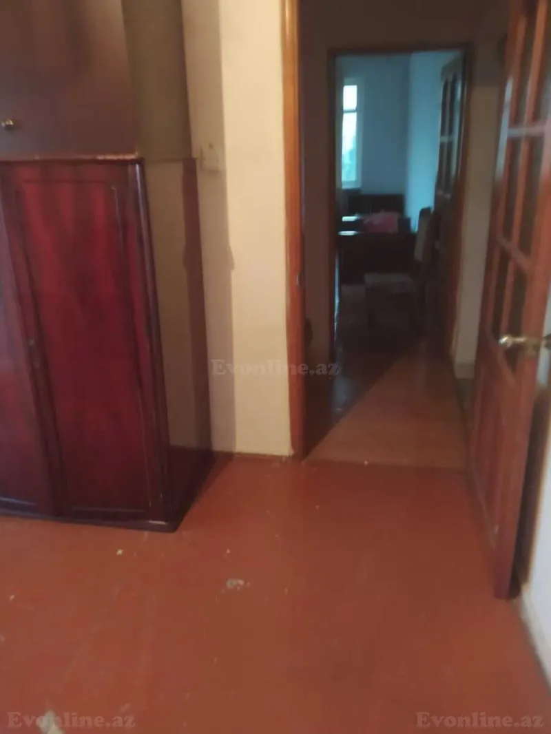 Kirayə verilir 2 otaqlı Mənzil Köhnə tikili 5 m² Memar Əcəmi m. - şəkil 8