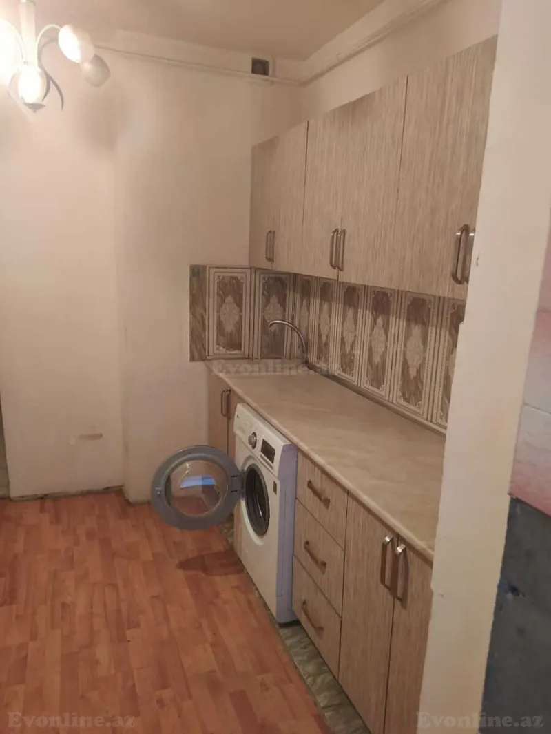 Kirayə verilir 2 otaqlı Mənzil Köhnə tikili 5 m² Memar Əcəmi m. - şəkil 12