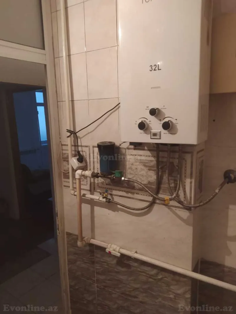 Kirayə verilir 2 otaqlı Mənzil Köhnə tikili 5 m² Memar Əcəmi m. - şəkil 16