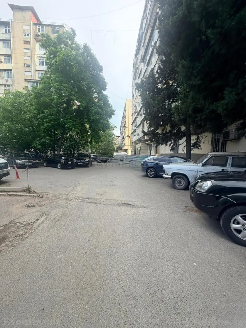 3 otaqlı Mənzil 85 m² Nəsimi r. Satılır