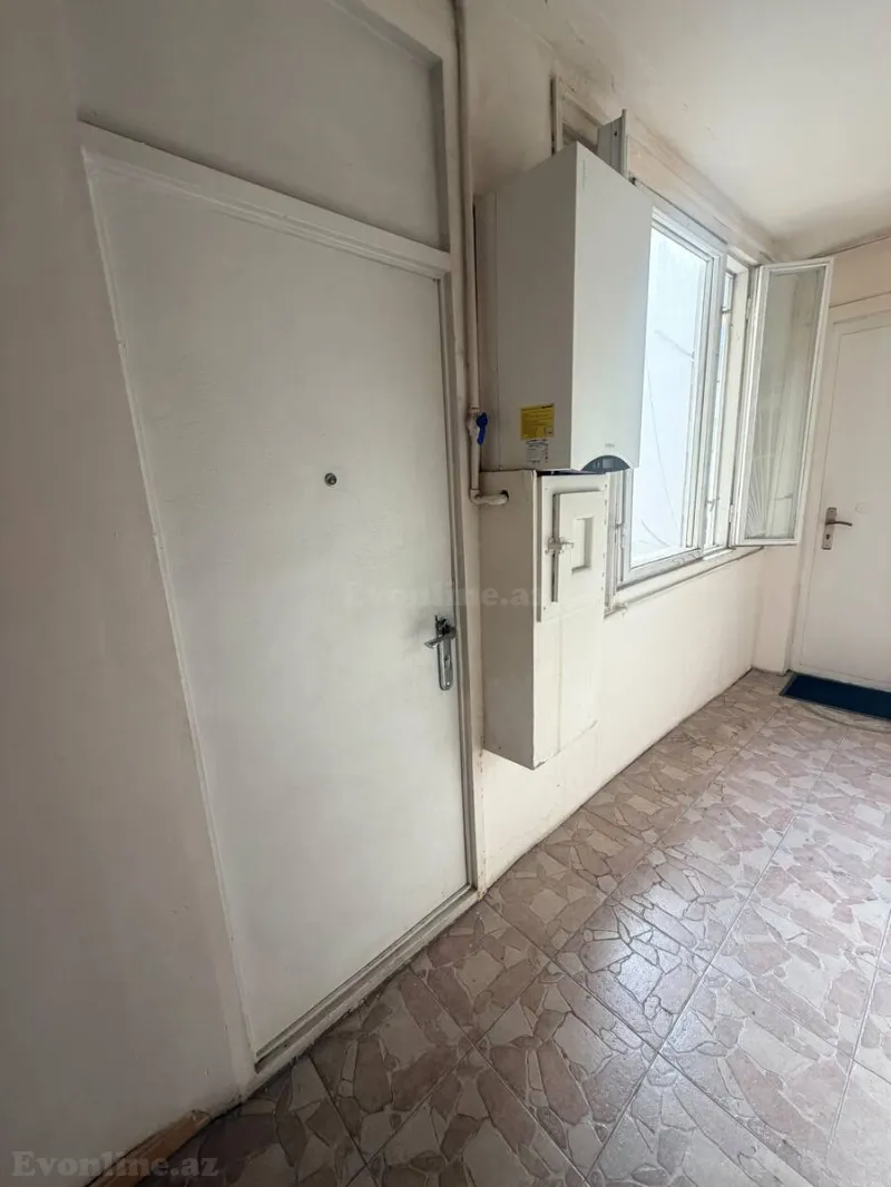 Satılır 3 otaqlı Mənzil Köhnə tikili 85 m² Nəsimi r. - şəkil 8