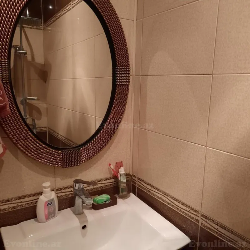 Kirayə verilir 3 otaqlı Mənzil Köhnə tikili 55 m² Nəsimi m. - şəkil 9