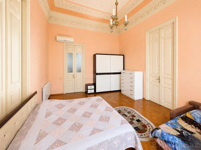 Satılır 4 otaqlı Mənzil Köhnə tikili 120 m² Sahil m. - şəkil 11