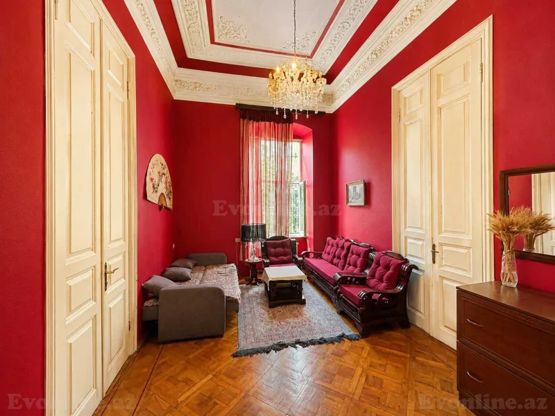 Satılır 4 otaqlı Mənzil Köhnə tikili 120 m² Sahil m. - şəkil 12