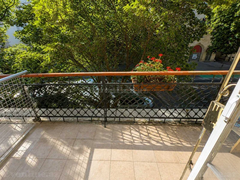 Satılır 4 otaqlı Mənzil Köhnə tikili 120 m² Sahil m. - şəkil 16