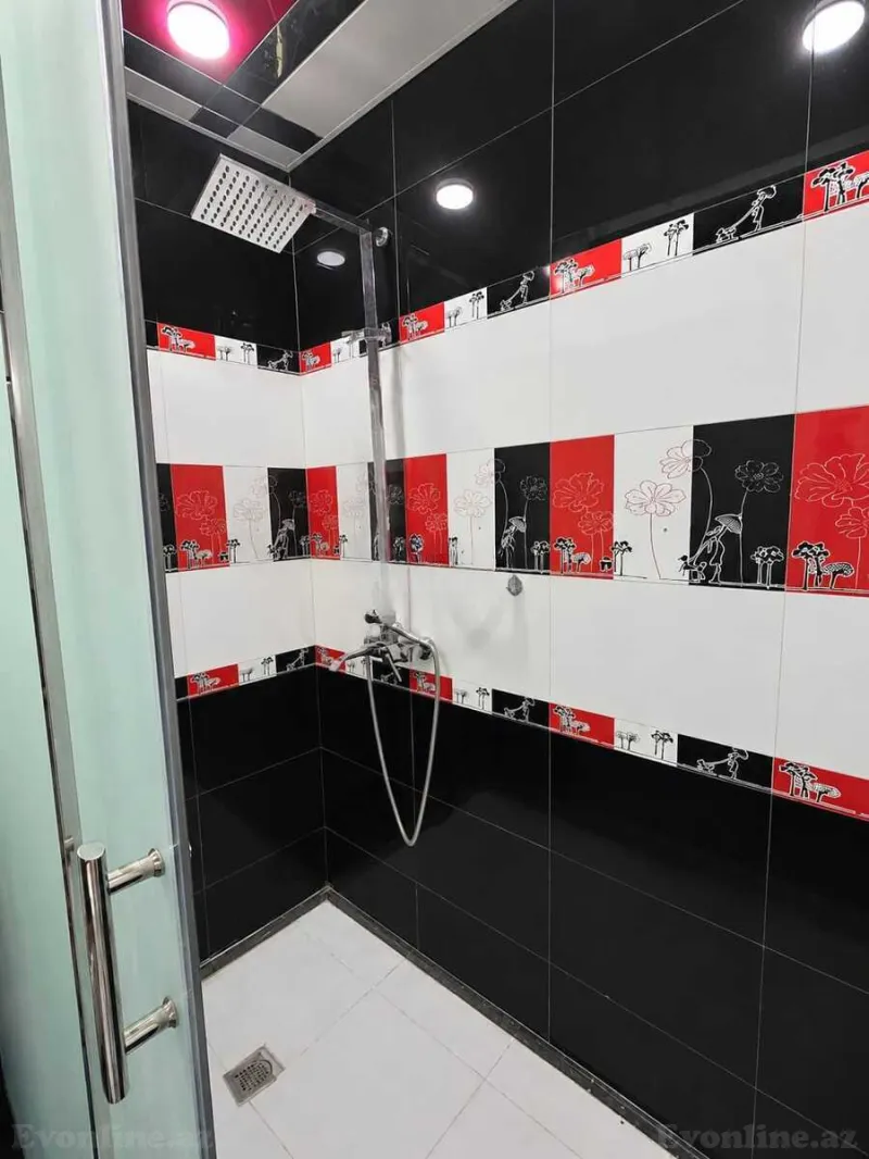 Satılır 4 otaqlı Mənzil Köhnə tikili 120 m² Sahil m. - şəkil 27