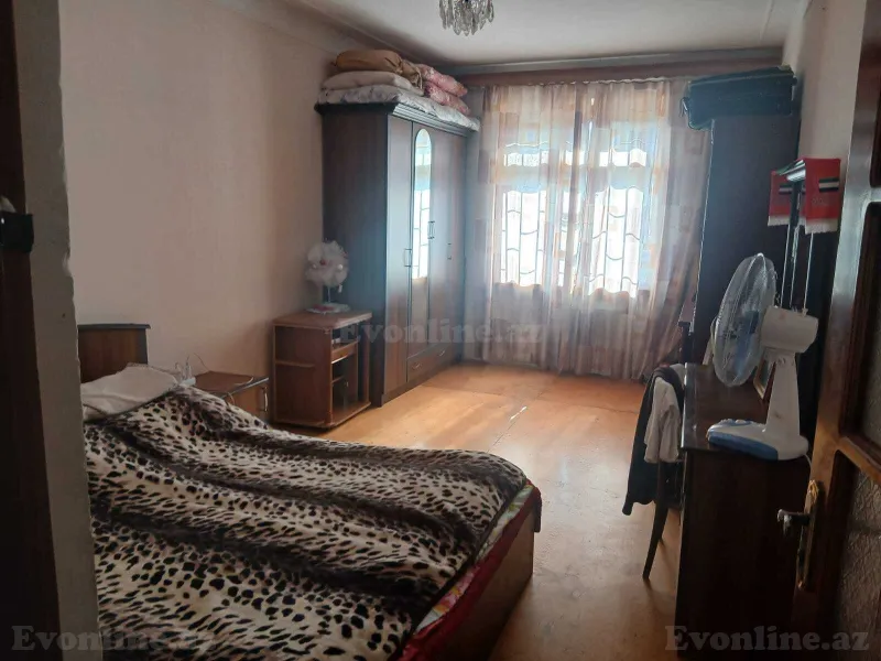 Kirayə verilir 3 otaqlı Mənzil Köhnə tikili 100 m² Massiv A - şəkil 2