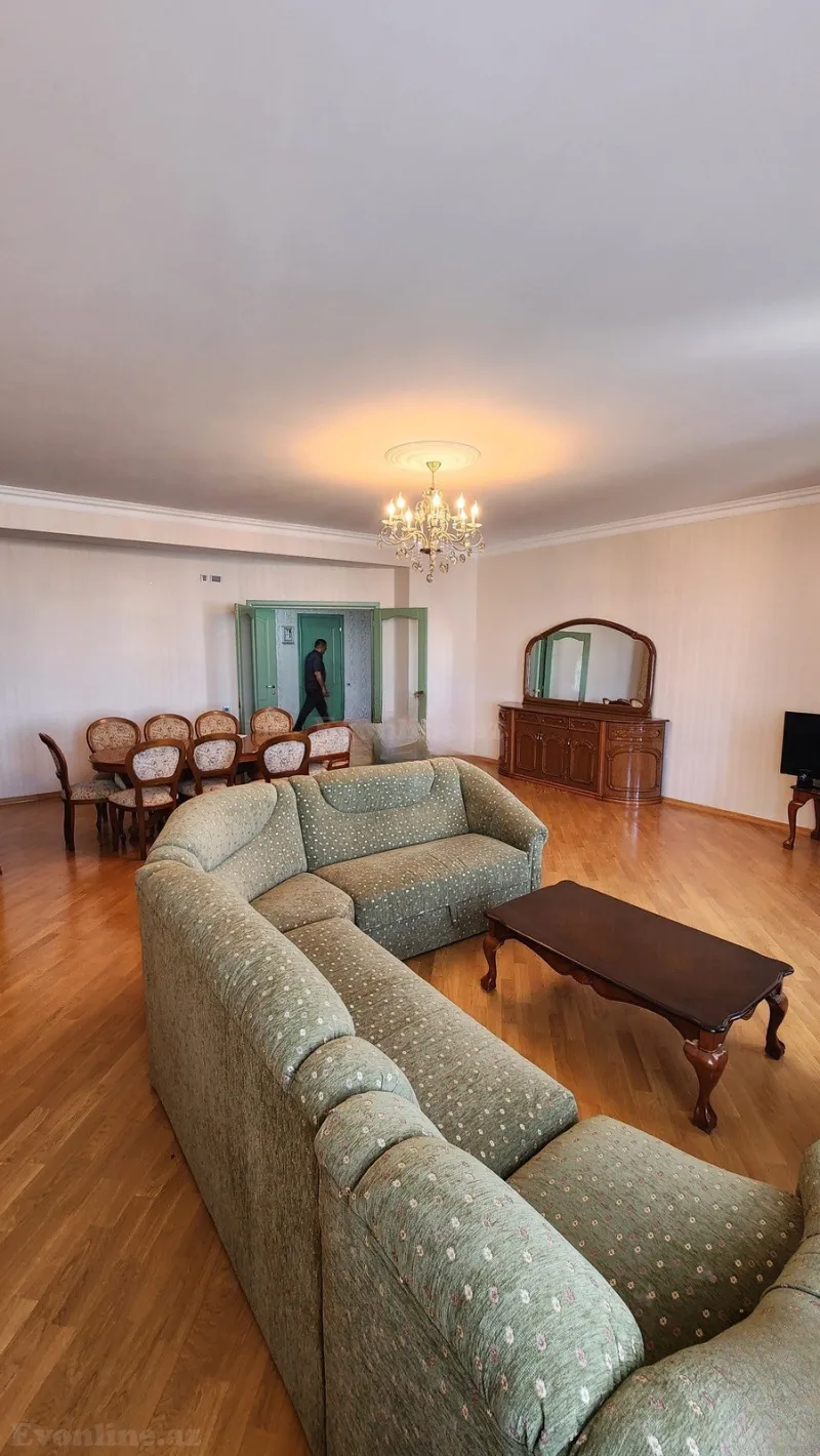 Kirayə verilir 3 otaqlı Mənzil Yeni tikili 220 m² Gənclik m. - şəkil 5