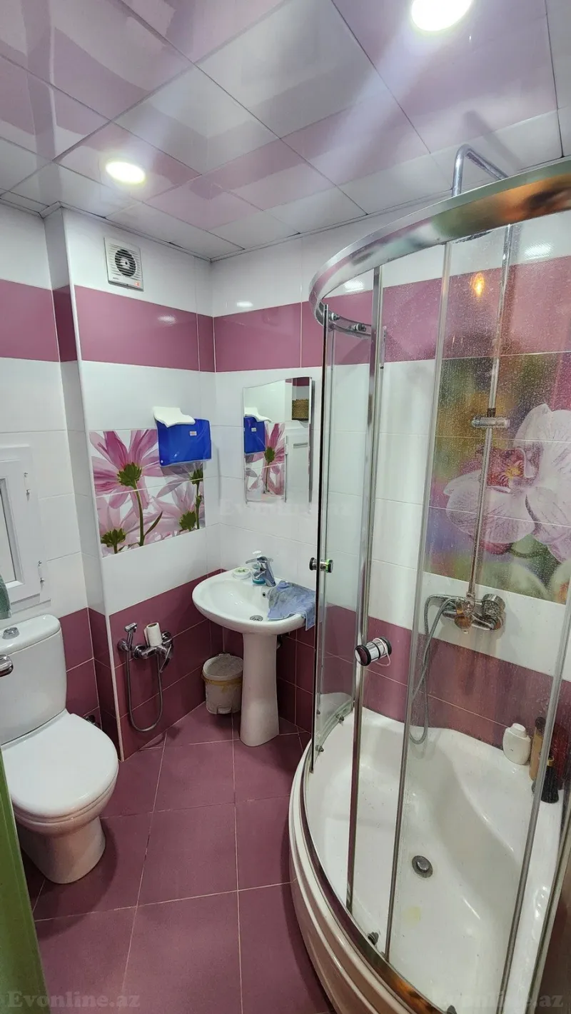 Kirayə verilir 3 otaqlı Mənzil Yeni tikili 220 m² Gənclik m. - şəkil 21