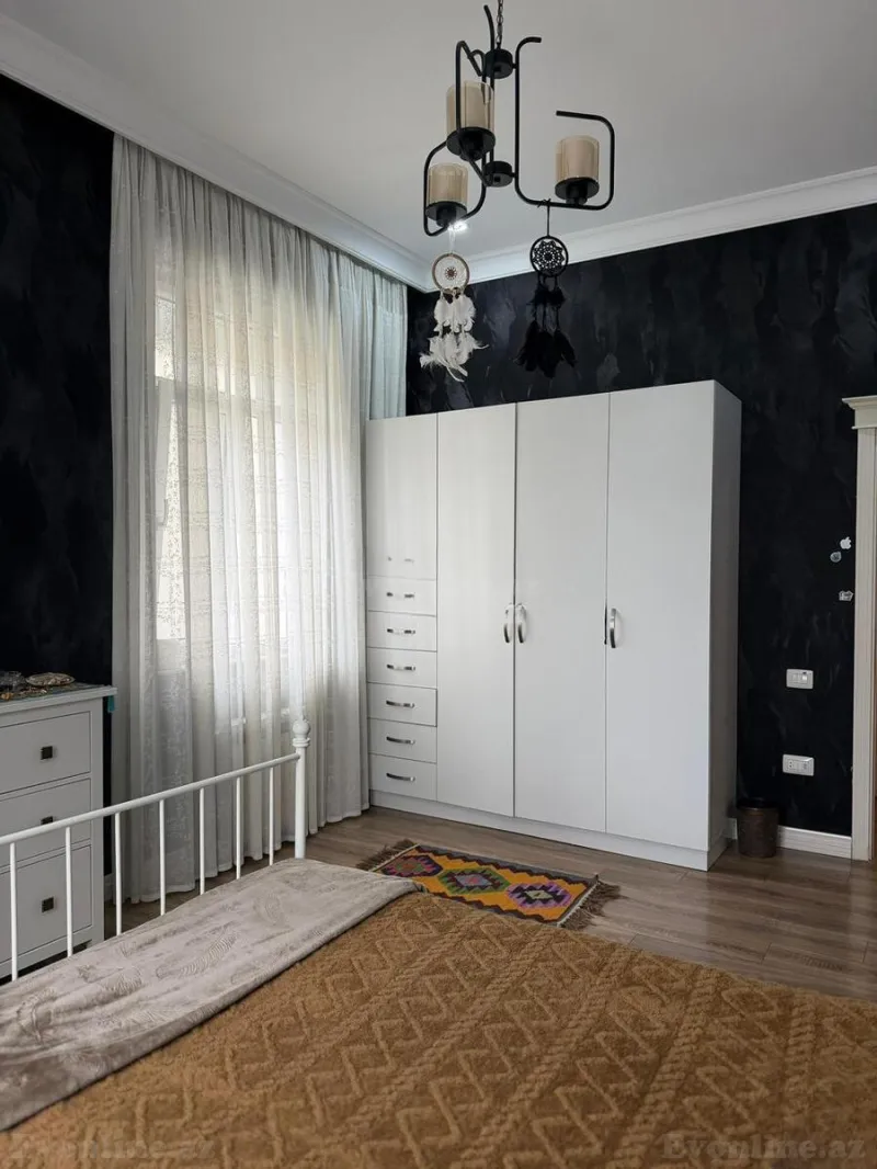Satılır 4 otaqlı Mənzil Yeni tikili 154 m² İnşaatçılar m. - şəkil 3