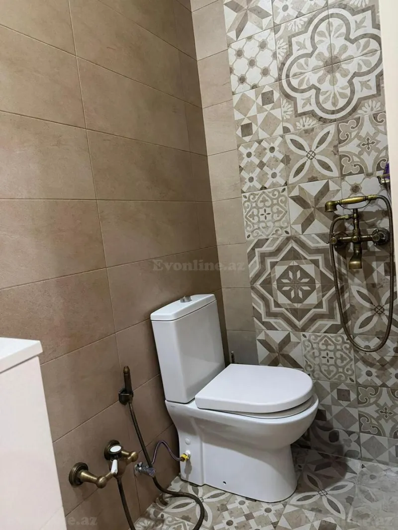 Satılır 4 otaqlı Mənzil Yeni tikili 154 m² İnşaatçılar m. - şəkil 10