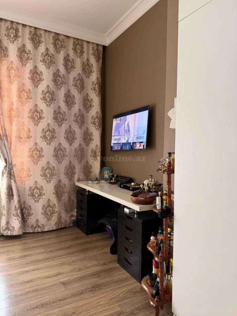 Satılır 4 otaqlı Mənzil Yeni tikili 154 m² İnşaatçılar m. - şəkil 12