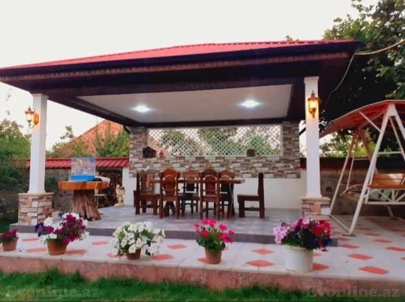Kirayə verilir 3 otaqlı Həyət evi 100 m² Qəbələ