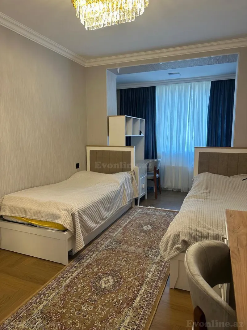 Satılır 4 otaqlı Mənzil Köhnə tikili 100 m² Neftçilər m. - şəkil 10