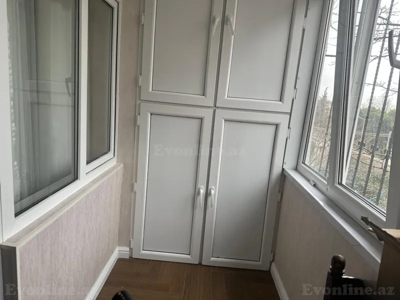 Satılır 4 otaqlı Mənzil Köhnə tikili 100 m² Neftçilər m. - şəkil 21