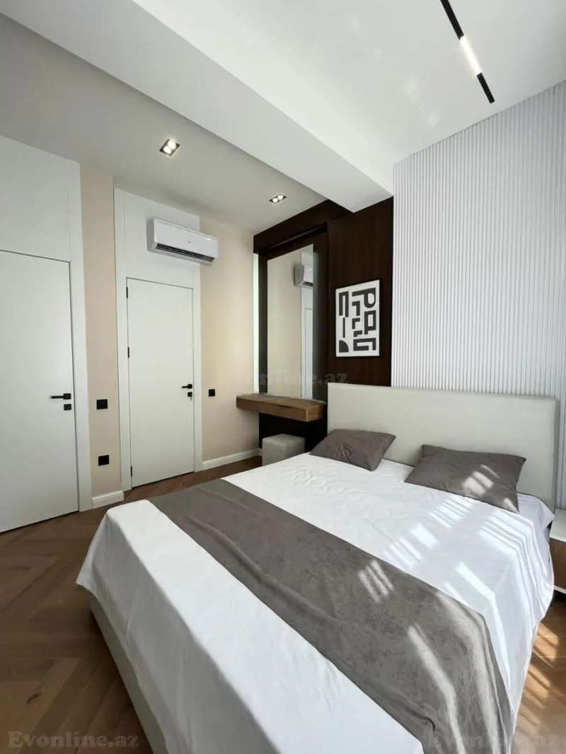Satılır 3 otaqlı Mənzil Yeni tikili 112 m² Nərimanov r. - şəkil 14
