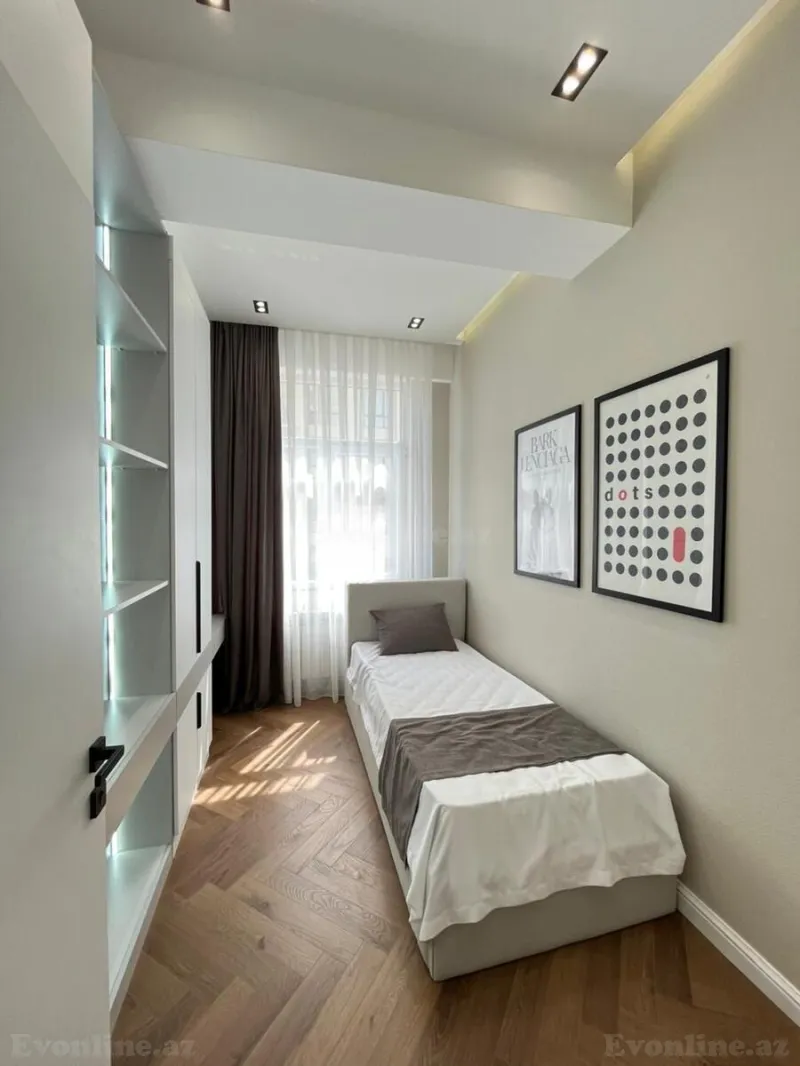 Satılır 3 otaqlı Mənzil Yeni tikili 112 m² Nərimanov r. - şəkil 17