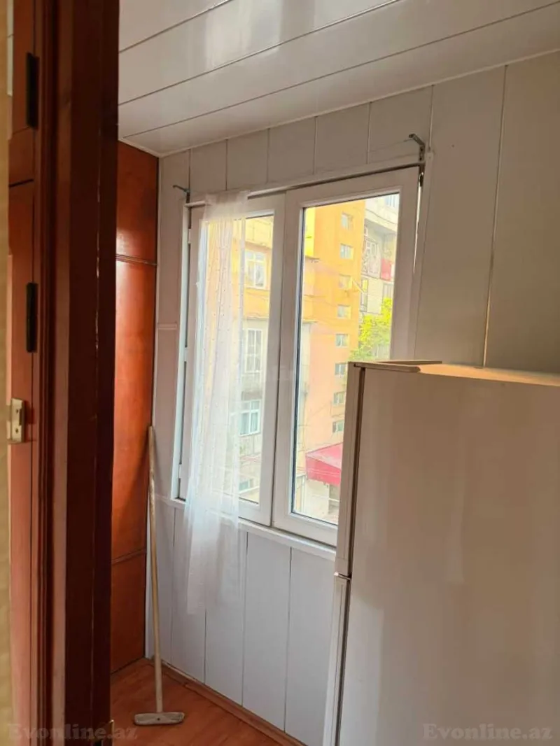Kirayə verilir 2 otaqlı Mənzil Köhnə tikili 32 m² Memar Əcəmi m. - şəkil 8