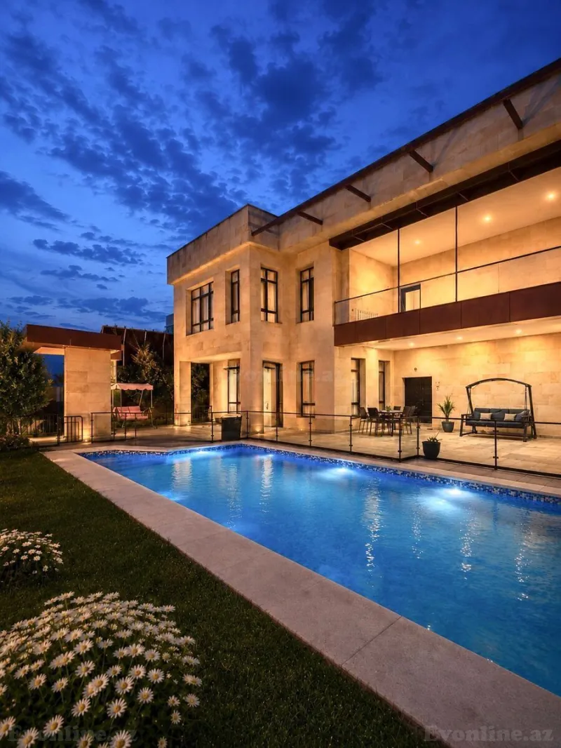 Kirayə verilir 6 otaqlı Həyət evi 400 m² Buzovna