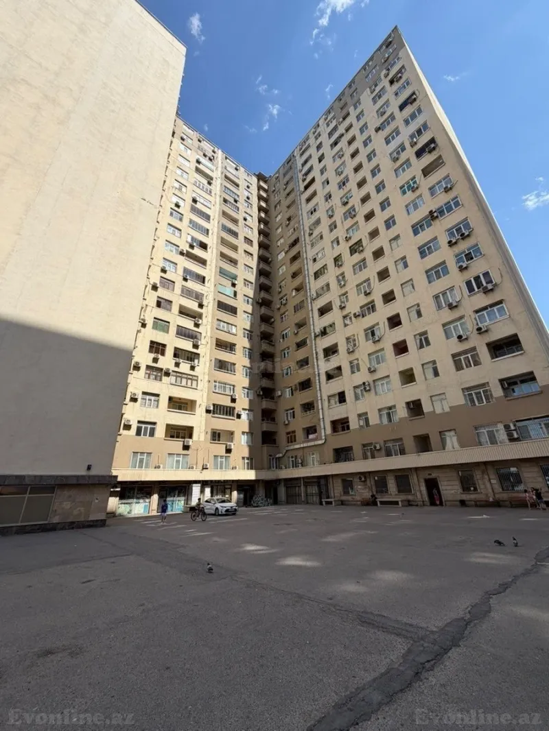 Satılır 2 otaqlı Mənzil Yeni tikili 65 m² Xətai r. - şəkil 2