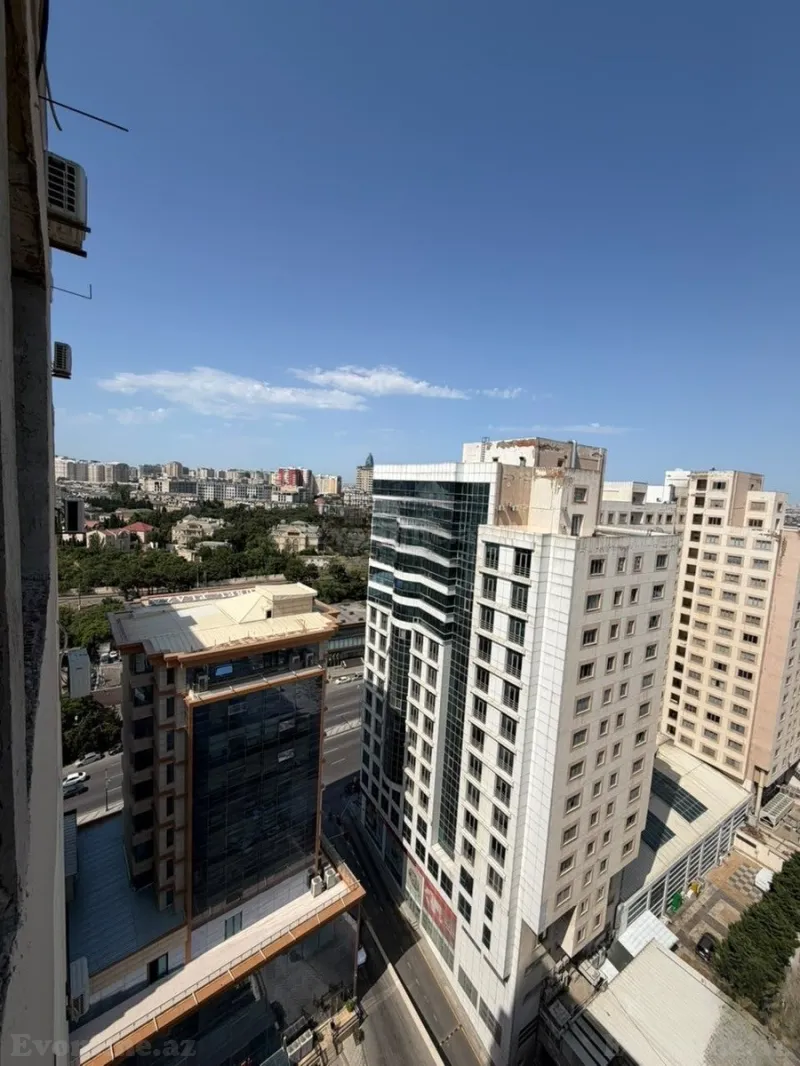 Satılır 2 otaqlı Mənzil Yeni tikili 65 m² Xətai r. - şəkil 10