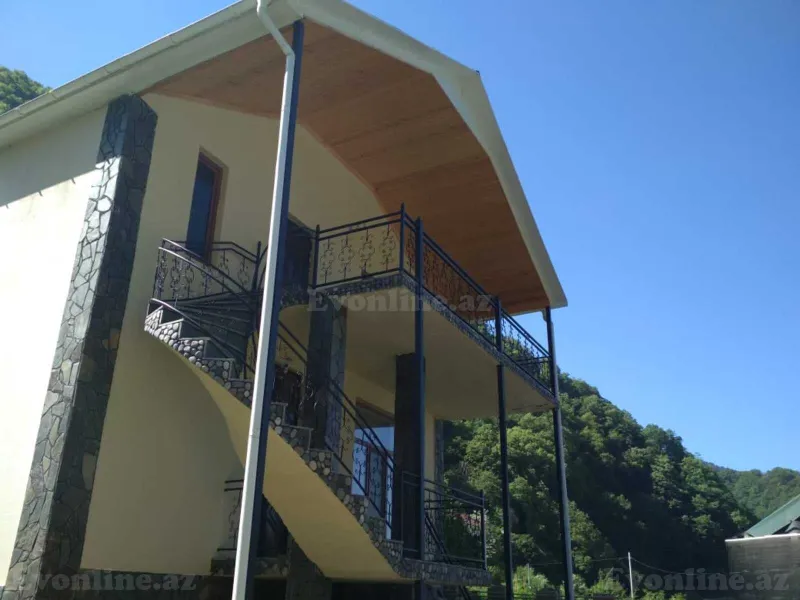 Kirayə verilir 4 otaqlı Həyət evi 120 m² Qax - şəkil 15