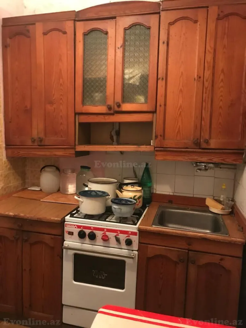 Kirayə verilir 2 otaqlı Mənzil Köhnə tikili 56 m² Elmlər Akademiyası m. - şəkil 3