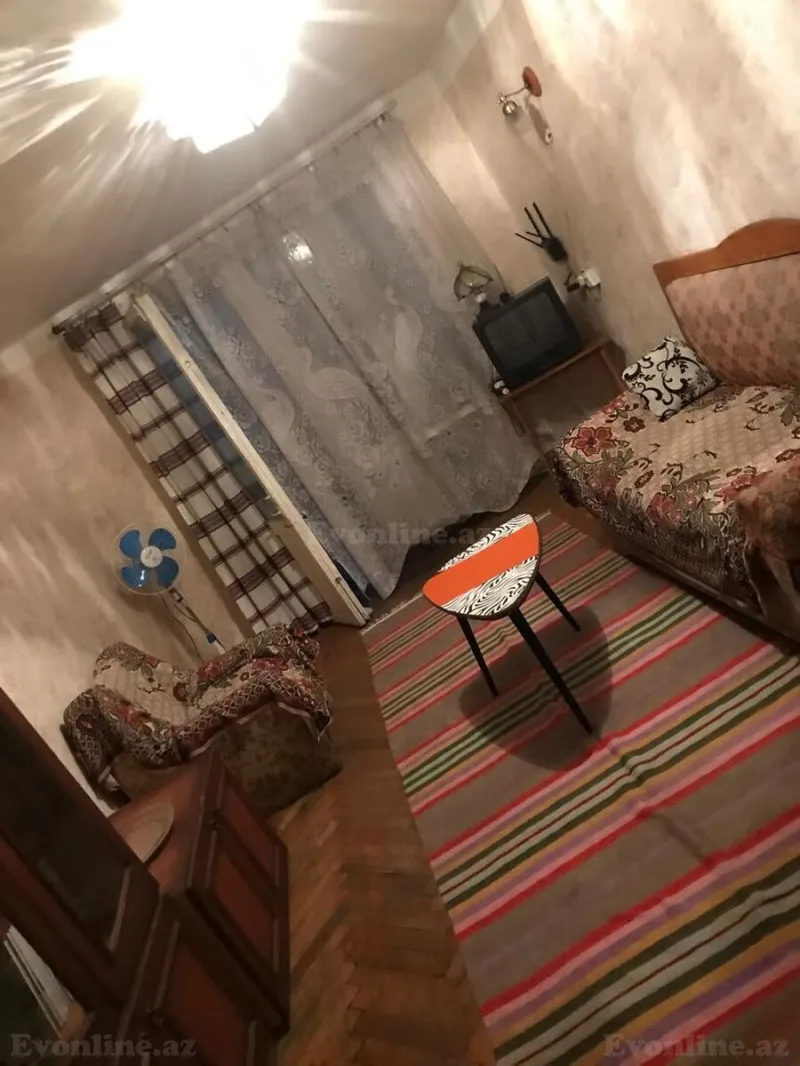 Kirayə verilir 2 otaqlı Mənzil Köhnə tikili 56 m² Elmlər Akademiyası m. - şəkil 4