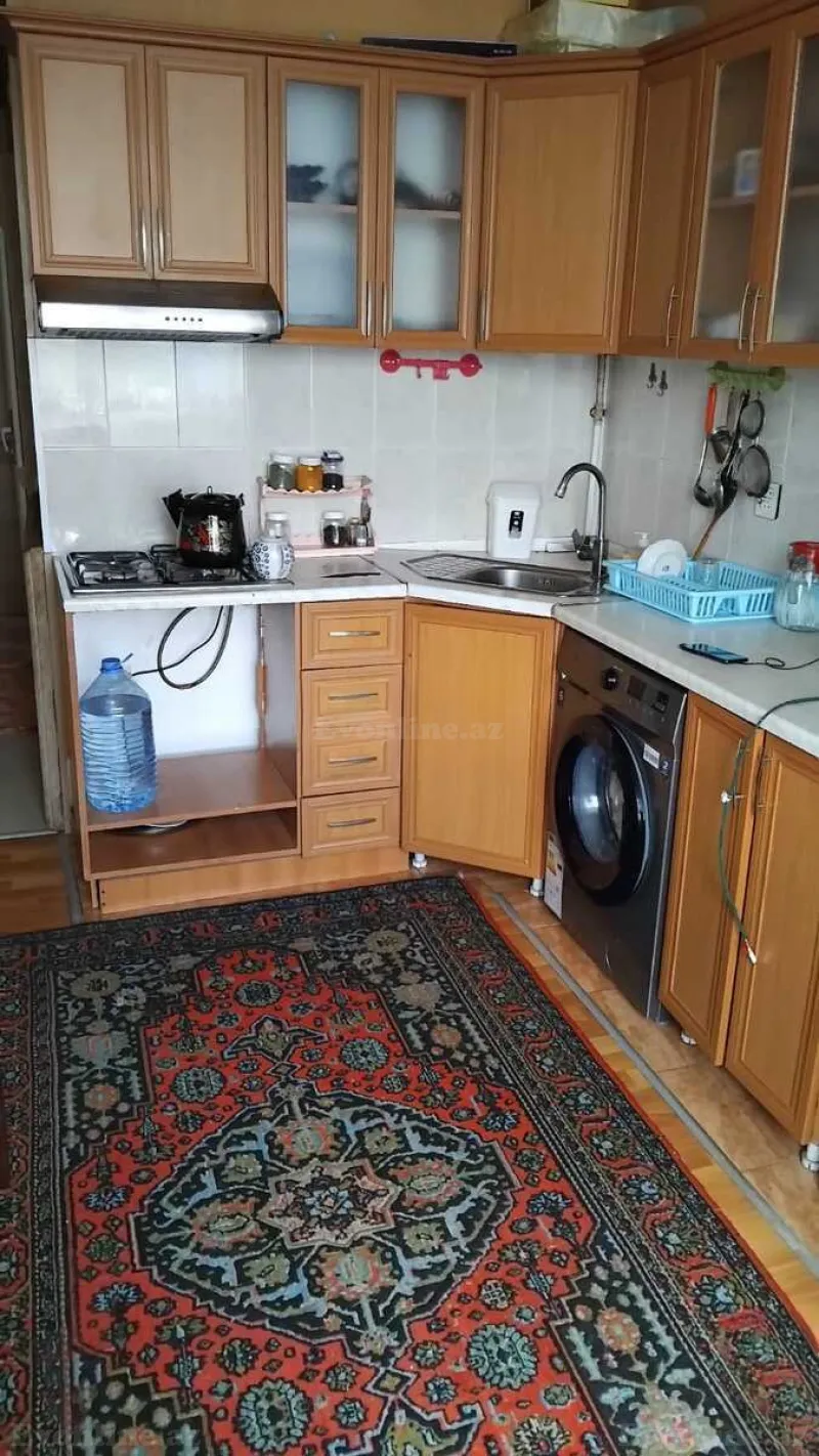Satılır 3 otaqlı Mənzil Köhnə tikili 75 m² Əhmədli m. - şəkil 4