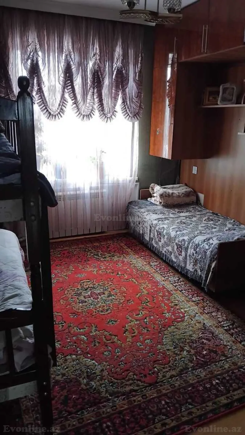 Satılır 3 otaqlı Mənzil Köhnə tikili 75 m² Əhmədli m. - şəkil 6