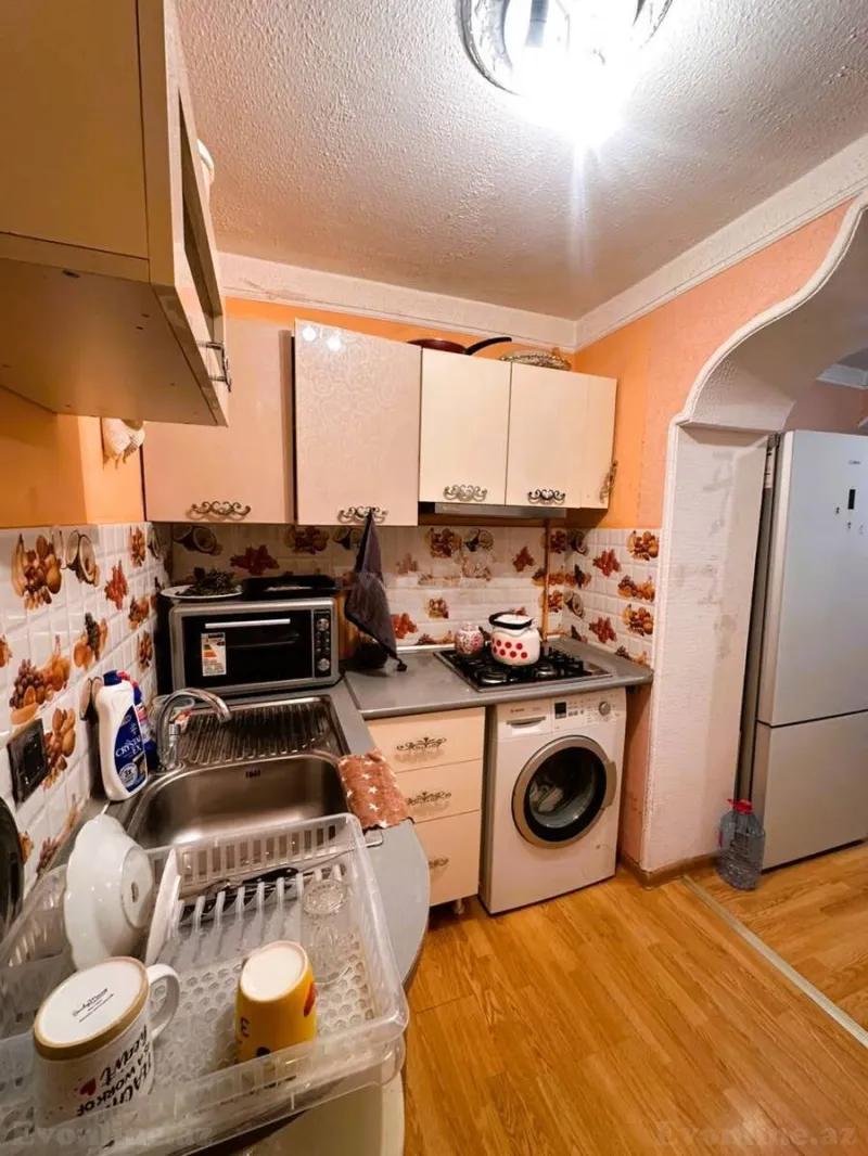 Kirayə verilir 3 otaqlı Mənzil Köhnə tikili 50 m² 28 May m. - şəkil 6