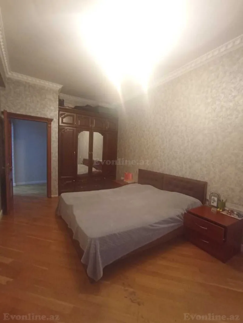 Satılır 3 otaqlı Mənzil Yeni tikili 130 m² Nəsimi r. - şəkil 4