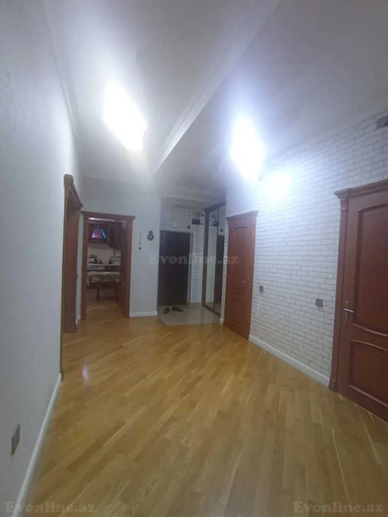Satılır 3 otaqlı Mənzil Yeni tikili 130 m² Nəsimi r. - şəkil 9